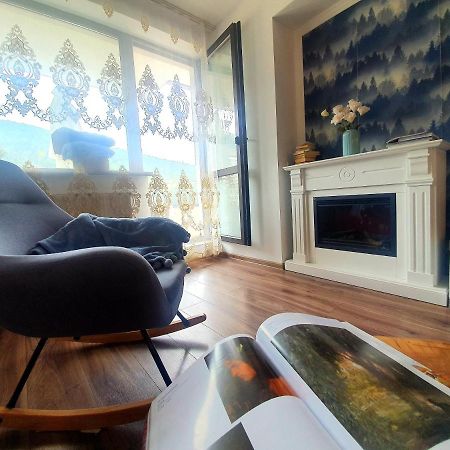 Vintage Home Сіная Екстер'єр фото